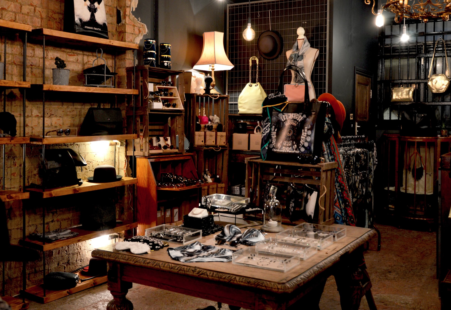 Refresh Your Summer Wardrobe at Lettie Gooch Boutique