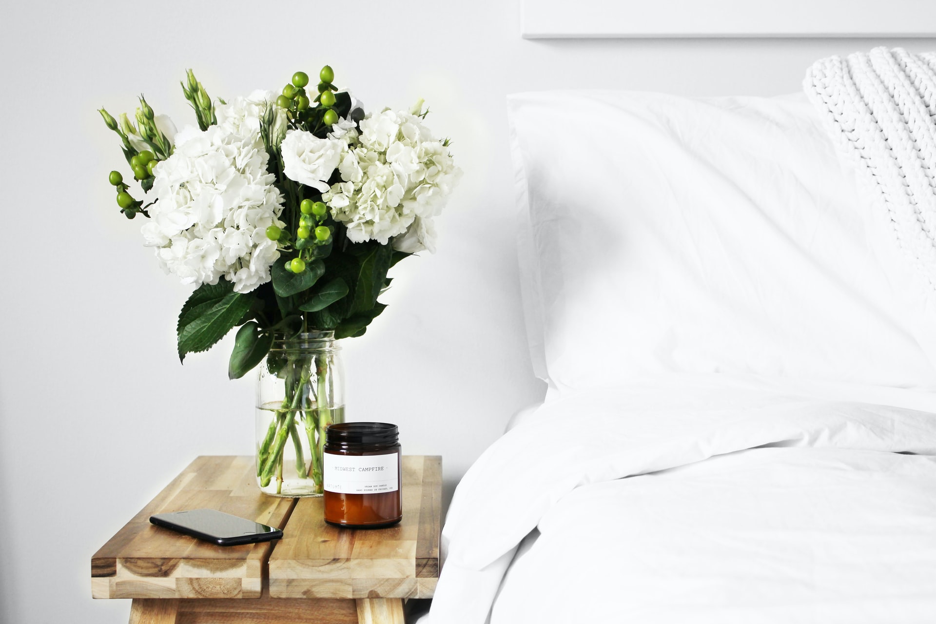 How to Decorate Your Apartment for Summer